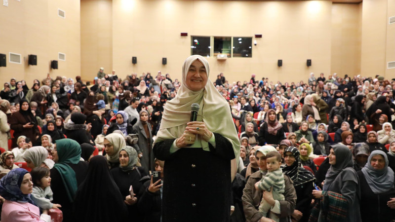 ERCİŞ'TE AİLE SEMİNERİ 