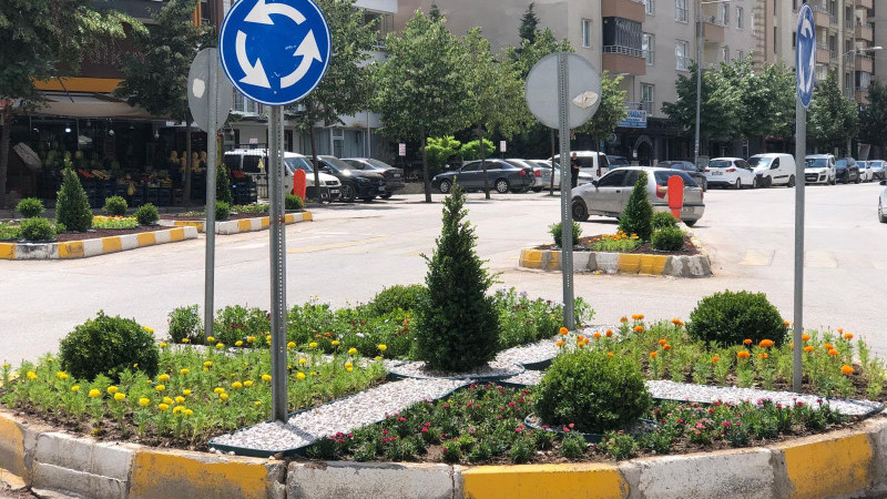 KENT GÜZELLEŞİYOR 